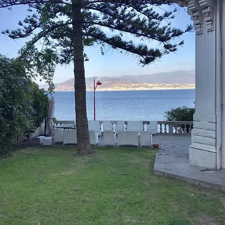 Town House Paradiso 3*